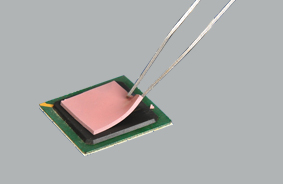 对于导热硅胶片，导热系数重要还是热阻值重要？