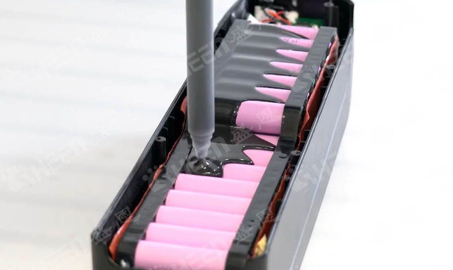 动力电池的温控利器：导热灌封胶的革命性角色